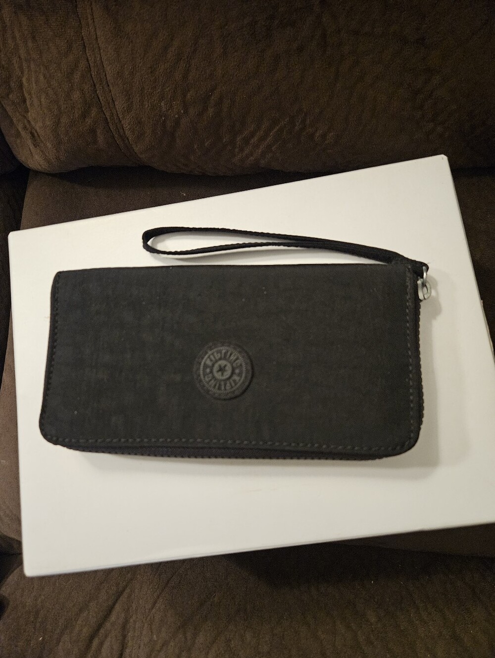 NWOT Kipling Alia Black Nylon Zip Around Wristlet Wallet